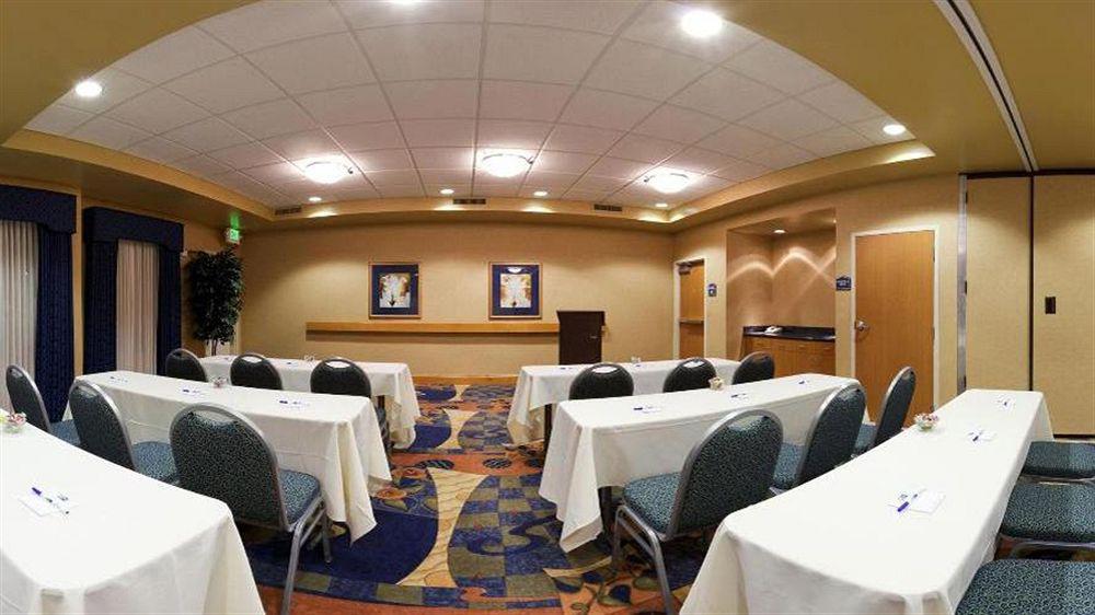 Holiday Inn Express Hotel & Suites Sacramento Airport Natomas, An Ihg Hotel Esterno foto