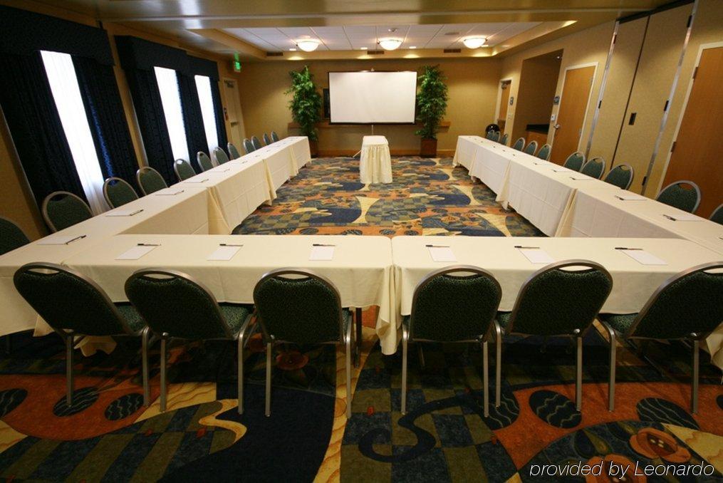 Holiday Inn Express Hotel & Suites Sacramento Airport Natomas, An Ihg Hotel Servizi foto