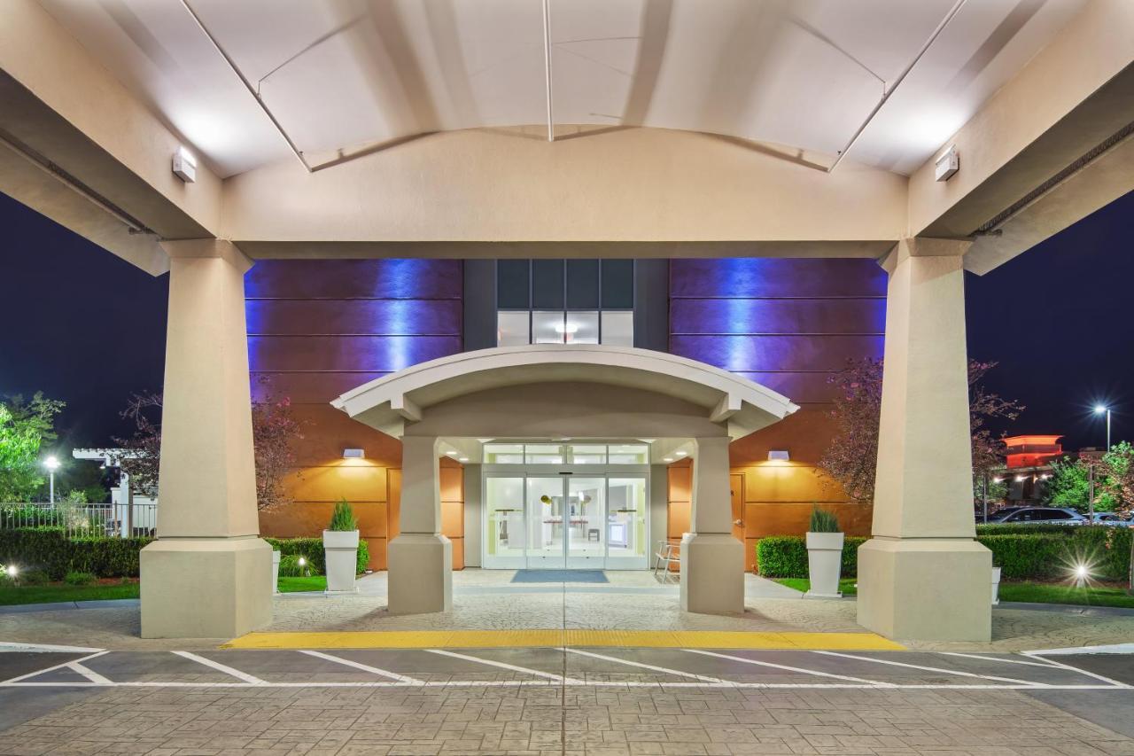 Holiday Inn Express Hotel & Suites Sacramento Airport Natomas, An Ihg Hotel Esterno foto