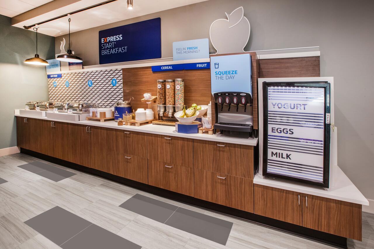 Holiday Inn Express Hotel & Suites Sacramento Airport Natomas, An Ihg Hotel Esterno foto