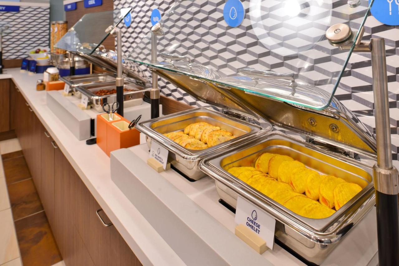 Holiday Inn Express Hotel & Suites Sacramento Airport Natomas, An Ihg Hotel Esterno foto